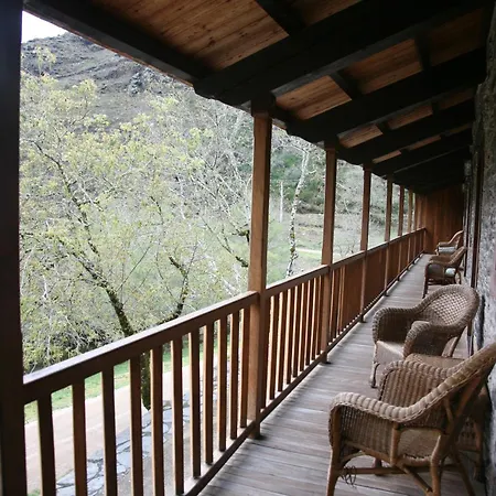 Casa Grande Da Ferreria De Rugando